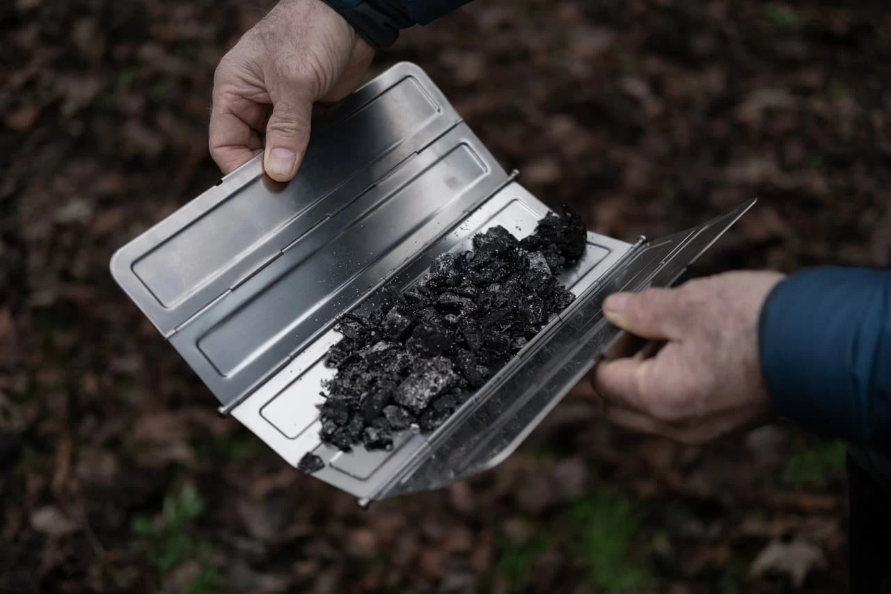 Wolf And Grizzly Fire Safe Portable Fire Pit - Image 6