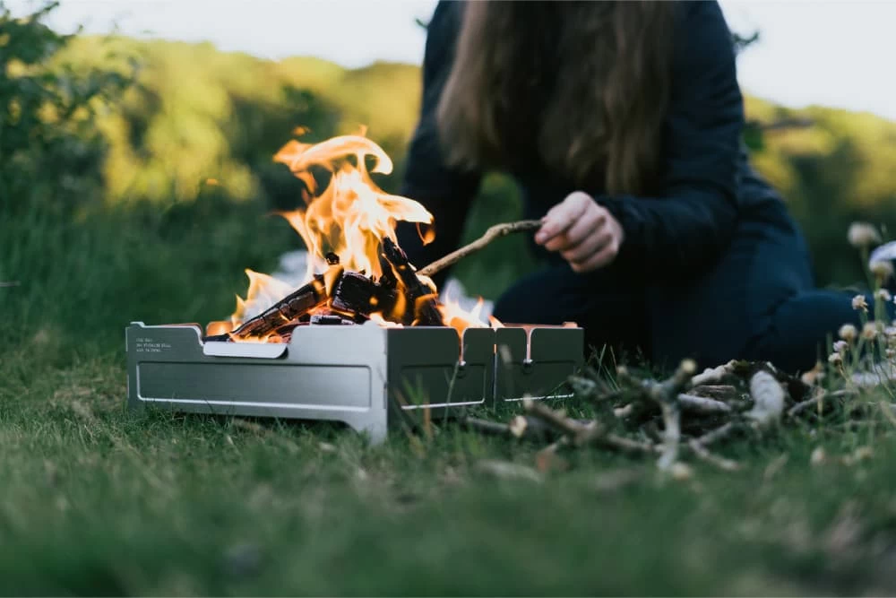 Wolf And Grizzly Fire Safe Portable Fire Pit - Image 13